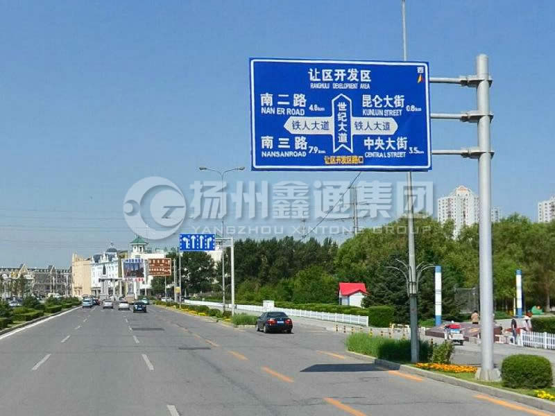 BZG-004，交通標(biāo)志桿，鍍鋅交通標(biāo)志桿